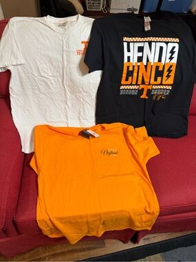 Men’s Tennessee Volunteers Football Themed  SS T-Shirt Bundle